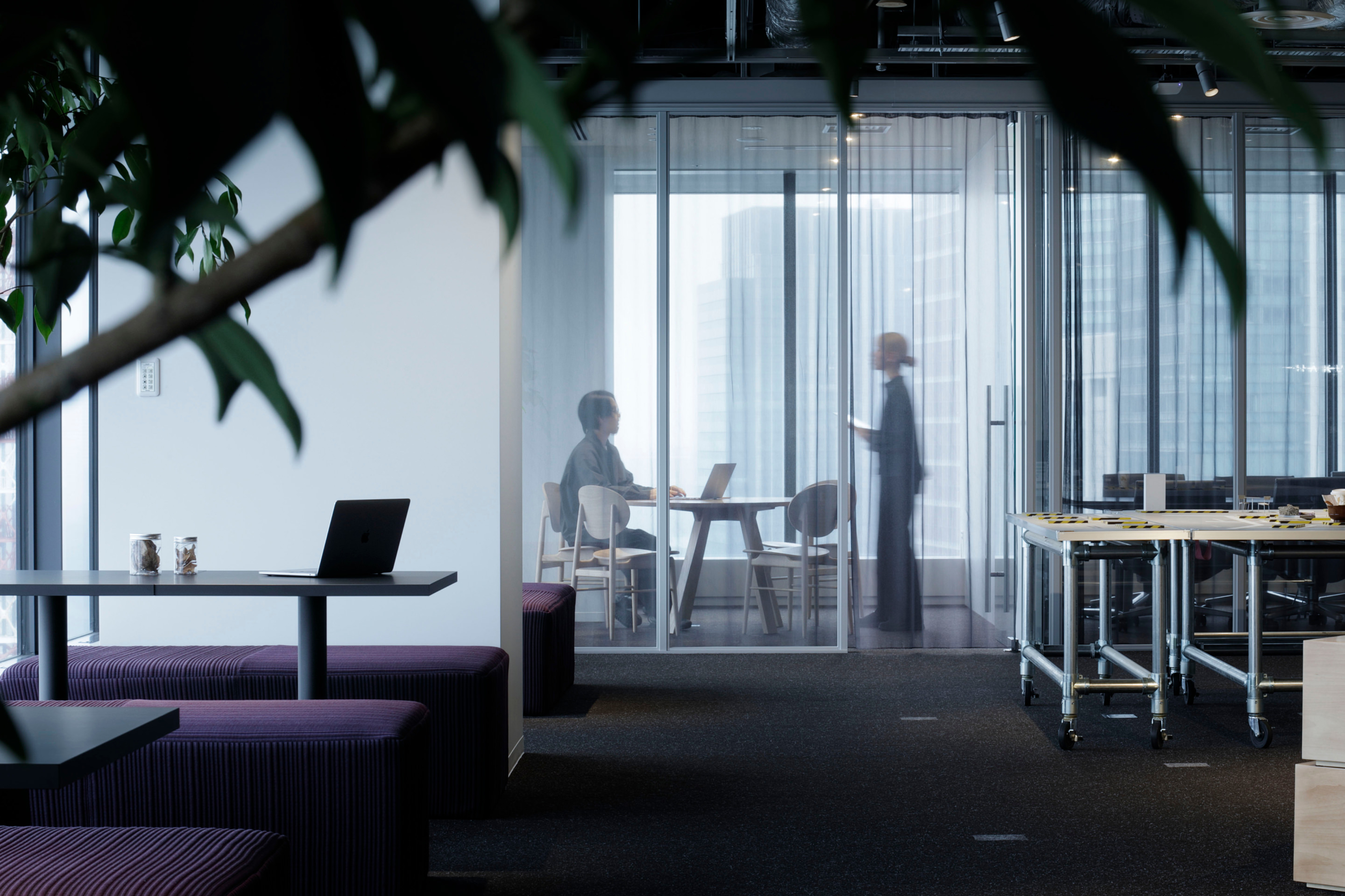 Hakuten Kyobashi Office の内観 3